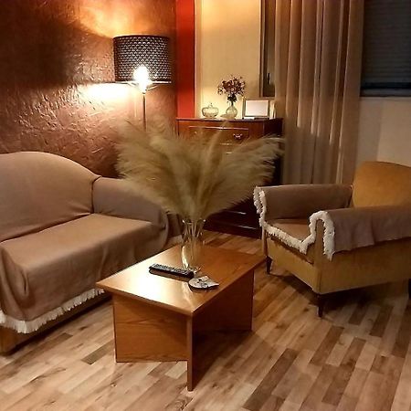 Anna Maria Greek Filoxenia Apartment Piraeus Luaran gambar